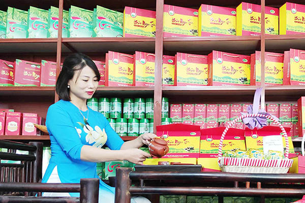 6 cách tận hưởng Hộp Trà Biếu Tết độc đáo